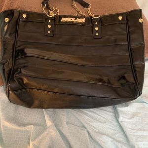 BETSEY JOHNSON CHAIN TOTE HANDBAG